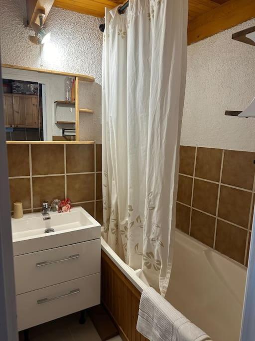 Apartamento Duplex Avec Belle Terrasse Au Pied Des Pistes Vars  Exterior foto